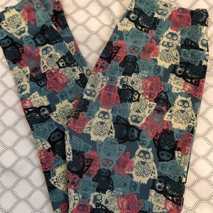 Lula roe OS rare legging!